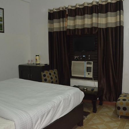 Hotel Royal Classic Барели Экстерьер фото